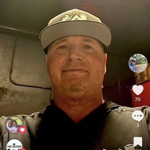 Meet your Posher, Jeffrey